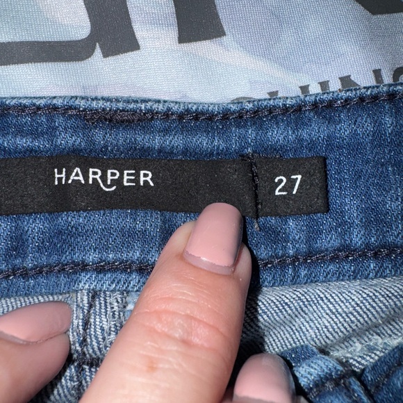 Harper Blue Distressed Embroidered Jean Shorts. Size 27 - Picture 4 of 5